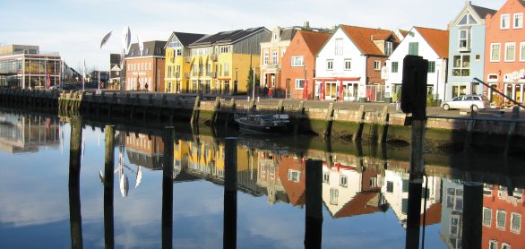 Am Hafen in Husum © cmotte - Fotolia.com