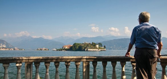 Blick auf die Isola Bella &copy; Alessandro Lai-fotolia.com