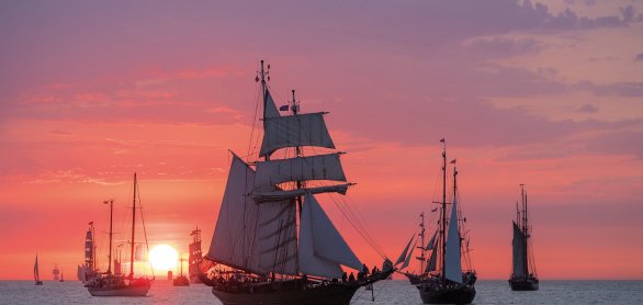 Segelschiff auf der Hanse Sail © Rico K.-fotolia.com