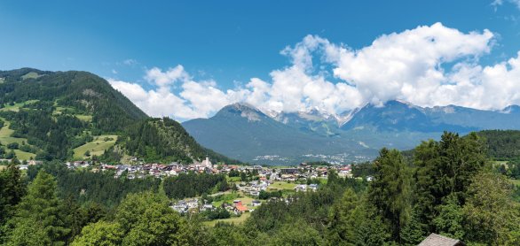 Blick auf Arzl © TVB Pitztal / Chris Walch Breonix Foto+Design