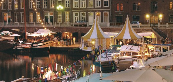 Abendstimmung im Binnenhafen in Maastricht © © MCB/Studiopress