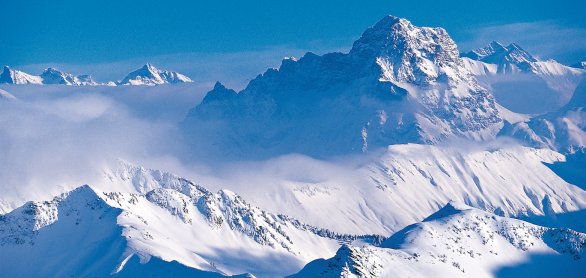 Berggipfel im Schnee im Bregenzer Wald